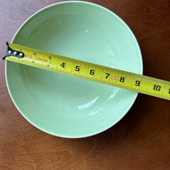 Vintage Speckled Pottery Serving Bowl 9" - Picture 6 of 8